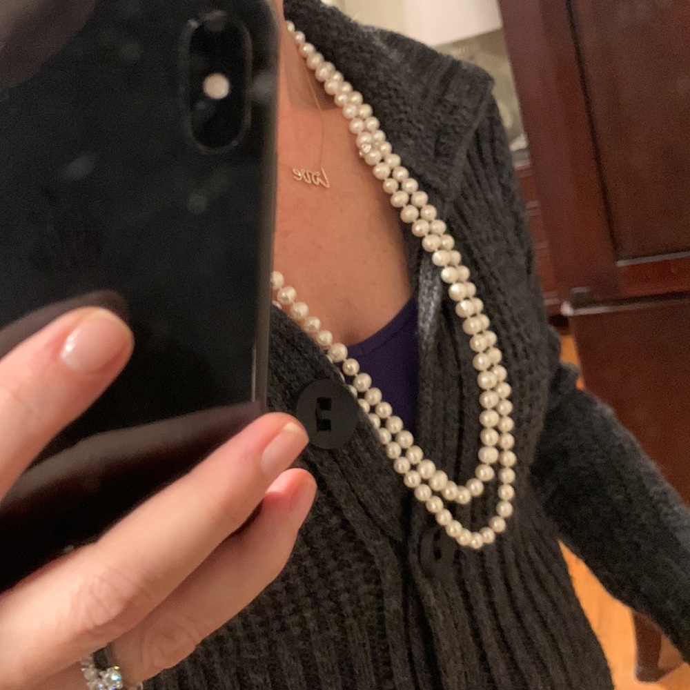 Long strand fresh water pears opera length